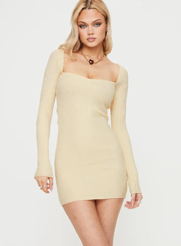 Women's Fashion-Forward Apparel Classic Charm Mavins Long Sleeve Mini Dress Cream