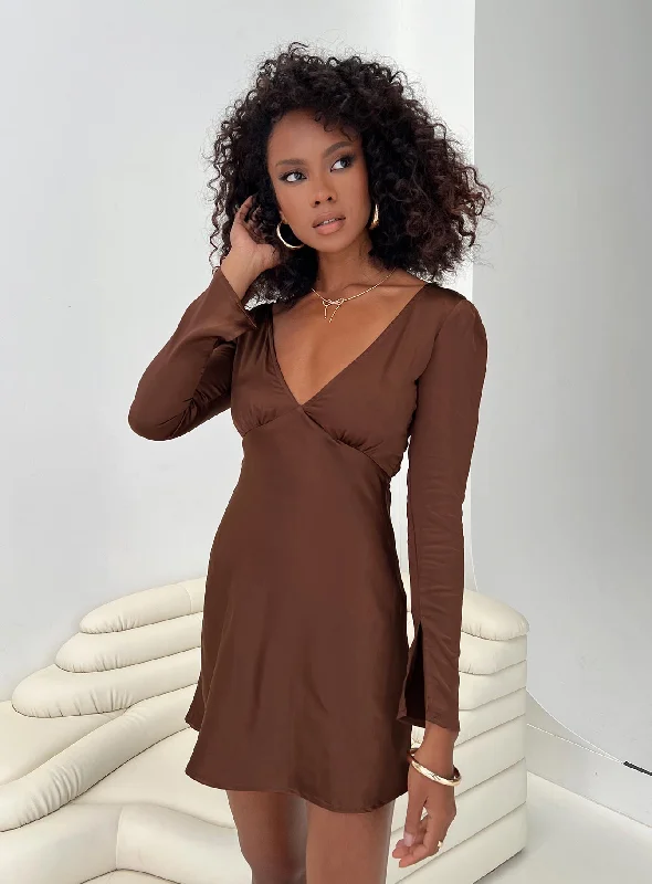 Elegant Women's Attire Celebrate with Big Savings Nellie Long Sleeve Mini Dress Chocolate