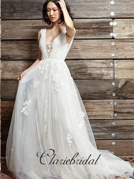 Women's Charming Outfit For Events Final Clearance V-neck Ivory Tulle Lace Wedding Dresses, Fluffy Wedding Dresses