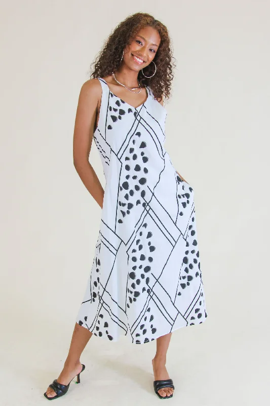 Casual Clothes For Women Ethnic Cultural Event Wear BLACK WHITE DOTS SLEEVELESS DRESS