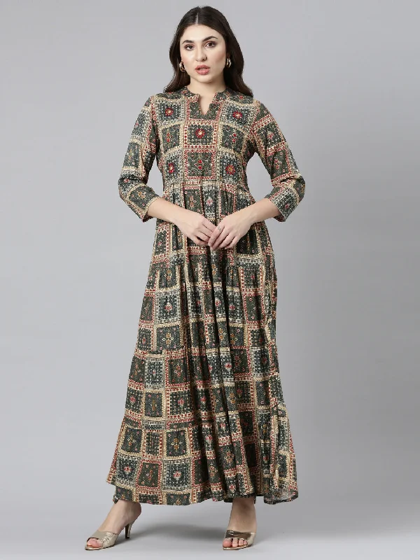 Women's Office Outfit Great Prices on Feminine Styles Neeru's Olive Straight Casual Printed Gown