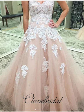 Casual Attire For Women Limited - Stock Sweetheart Champagne Tulle Lace Appliques Wedding Dresses