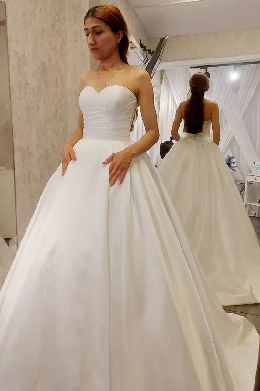 Women's Clothes For Outdoor Events Flash Sale White Satin Sweetheart Wedding Dress Bridal Gown