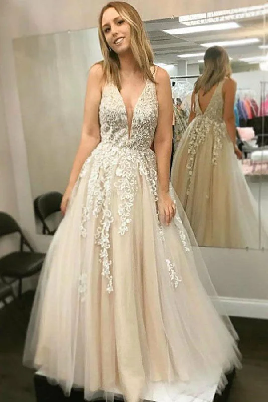 Women's Evening Wear Outfit Big Savings on Minimalist Office Styles Floor Length V-Neck Sleeveless Party Dresses with Lace Appliques Long Prom Dresses N1589